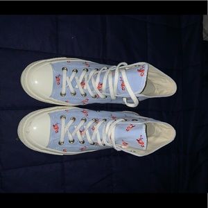 Flamingo Patterned Converse